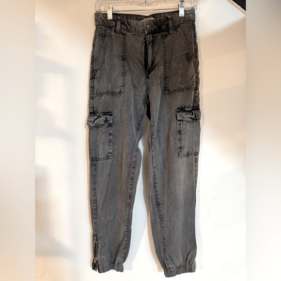 Guess Women’s Charcoal Cargo Pants - Picture 1 of 5